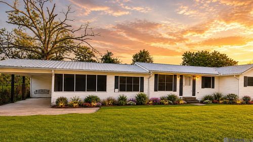 515 1/2 S 2nd St, Ponchatoula, LA, 70454-2837 | Card Image