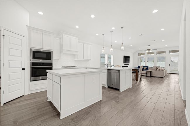 2146 Coyote Run Dr, House other with 3 bedrooms, 2 bathrooms and 2 parking in Katy TX | Image 8