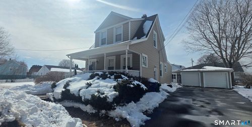 74 Clark Ln, Waterford, CT, 06385-2312 | Card Image