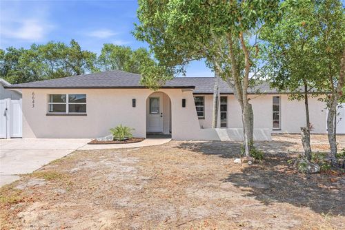 6643 Carnation Way, PORT RICHEY, FL, 34668-5205 | Card Image