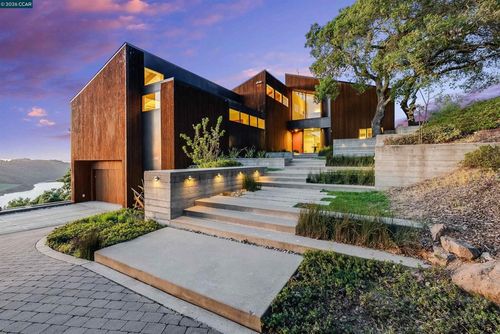 240 Tappan Ln, Orinda, CA, 94563-1017 | Card Image