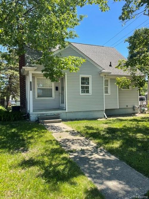 22404 Rausch Ave, Eastpointe, MI, 48021-2541 | Card Image
