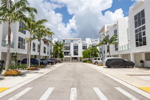 109-455 Ne 39th St, Miami, FL, 33137 | Card Image