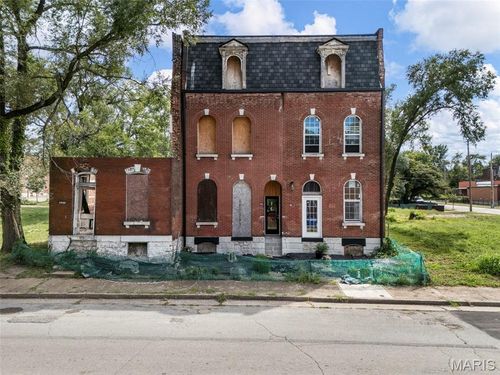 1512 Palm St, Saint Louis, MO, 63107-3526 | Card Image