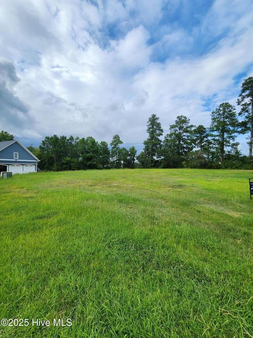 245 Highwood Ln, New Bern, NC, 28562 | Card Image