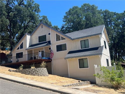 2268 Will O View Cir, Lakeport, CA, 95453-3030 | Card Image