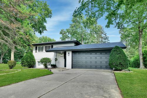 1901 Chippewa Dr, Schererville, IN, 46375-1721 | Card Image