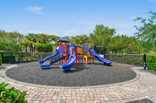 1277 Leonardo Cir, House other with 3 bedrooms, 2 bathrooms and null parking in Port Saint Lucie FL | Image 53