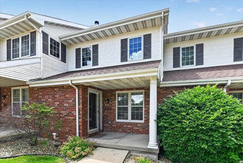 3212 Dorchester Way, Madison, WI, 53719-4846 | Card Image
