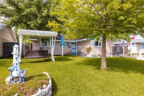 370 Cumberland Dr, Slidell, LA, 70458-5214 | Card Image