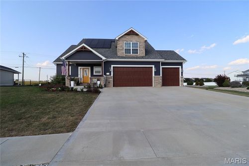 640 Eisenhower Blvd, Troy, IL, 62294-3361 | Card Image