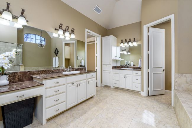 136 Whispering Winds Dr, House other with 4 bedrooms, 3 bathrooms and null parking in Gunter TX | Image 18