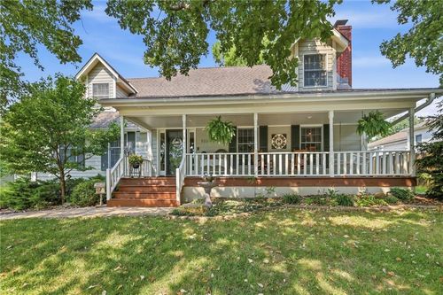 5326 Spring Ave, Kansas City, MO, 64133-2600 | Card Image