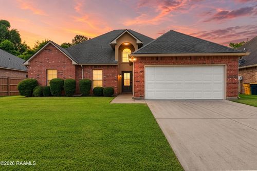 202 Fieldview Dr, Carencro, LA, 70520-5872 | Card Image