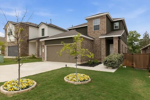 136 Maravillas Bnd, Bastrop, TX, 78602-2251 | Card Image