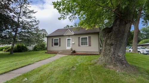 525 15th St Sw, Willmar, MN, 56201-2934 | Card Image
