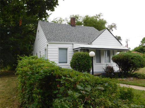 8219 Marlowe St, Detroit, MI, 48228-2429 | Card Image
