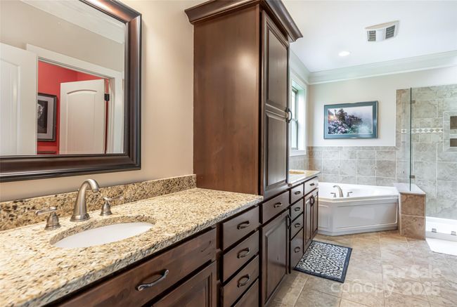 70 King Heights Dr, House other with 4 bedrooms, 4 bathrooms and null parking in Fletcher NC | Image 37