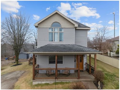 1035 Grove St, Monaca, PA, 15061-1402 | Card Image
