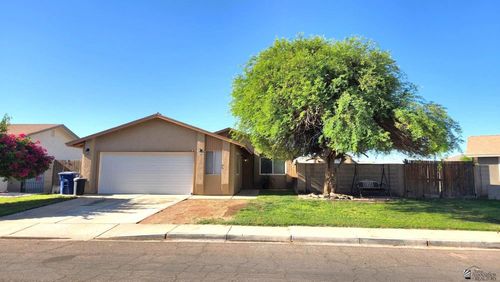 4671 W 21st Ln, Yuma, AZ, 85364-5803 | Card Image