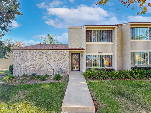 a-6453 Marquette St, Moorpark, CA, 93021-1586 | Card Image