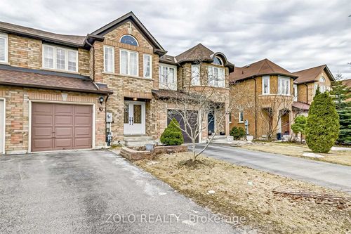 9 Mistleflower Crt, Richmond Hill, ON, L4E3T4 | Card Image