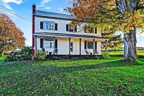 8896 Red Hill Rd, New Hartford, NY, 13413-5122 | Card Image