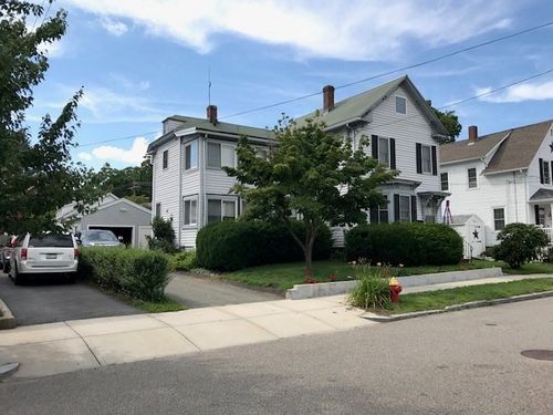 2-28 Sargent St, Melrose, MA, 02176-1932 | Card Image