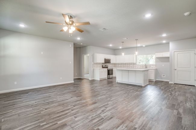 9316 Apache Trl, House other with 3 bedrooms, 2 bathrooms and null parking in Rio Vista TX | Image 11