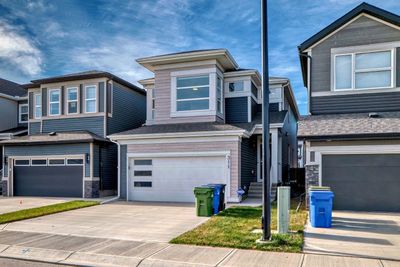 311 Seton Rd Se, House detached with 3 bedrooms, 2 bathrooms and 4 parking in Calgary AB | Image 3