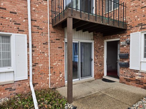 105-1512 Normandy Court, Royal Oak, MI, 48073 | Card Image