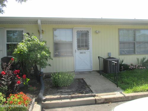 363b-363B Chesterfield Ct, Lakewood, NJ, 08701-6508 | Card Image