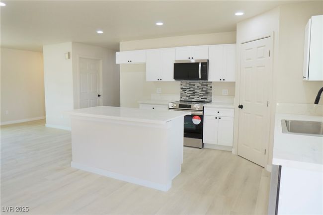 220 N David St, House other with 2 bedrooms, 2 bathrooms and null parking in Pahrump NV | Image 13