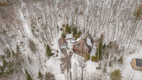 432 Ch. De Mont-Rolland, Saint Hippolyte, QC, J8A3E3 | Card Image