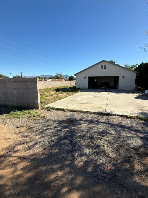 3120 E Mcvicar Ave, Kingman, AZ, 86409-1466 | Card Image