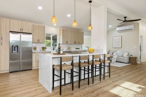 84-358 Makaha Valley Rd, Waianae, HI, 96792-2132 | Card Image