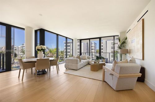 404-1177 Kane Concourse, Bay Harbor Islands, FL, 33154-2047 | Card Image