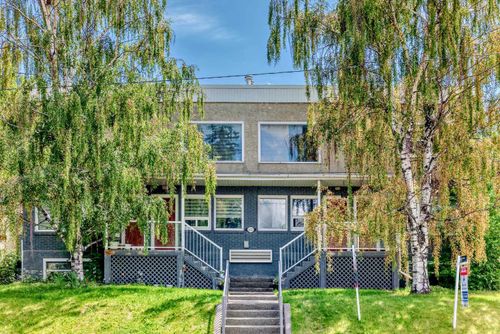 4-2121 26 Ave Sw, Calgary, AB, T2T1E7 | Card Image