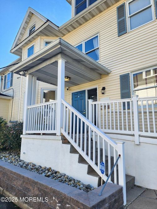 ste-4-208 Maple Ave, Red Bank, NJ, 07701-1733 | Card Image