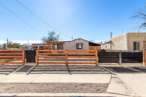 411 W 35th St, Tucson, AZ, 85713-4721 | Card Image
