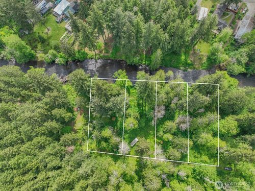 14247 Beaver Dr Se, Rainier, WA, 98576 | Card Image