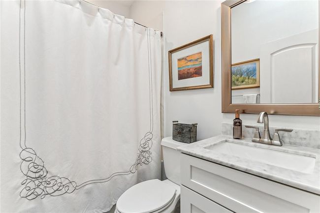 GUEST BATH | Image 16
