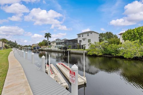 9b-381 Moorings Cove Drive, Tarpon Springs, FL, 34689 | Card Image