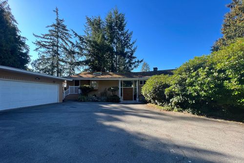 4408 Woodpark Rd, West Vancouver, BC, V7S2W4 | Card Image