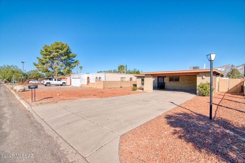 4541 E San Francisco Boulevard, Tucson, AZ, 85712 | Card Image