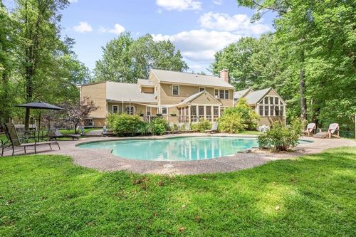 9 Stagecoach Rd, Princeton, MA, 01541-1530 | Card Image