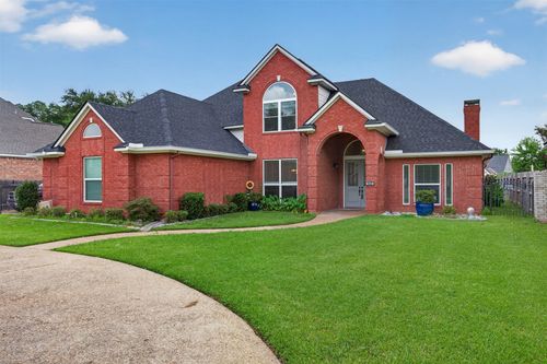 532 Parklane Dr, Bossier City, LA, 71111-2220 | Card Image