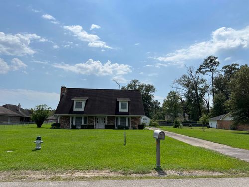 5115 Richard Dr, Beaumont, TX, 77708-1919 | Card Image