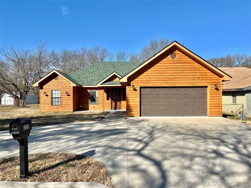 209 N 9th Ave, Madill, OK, 73446-2023 | Card Image