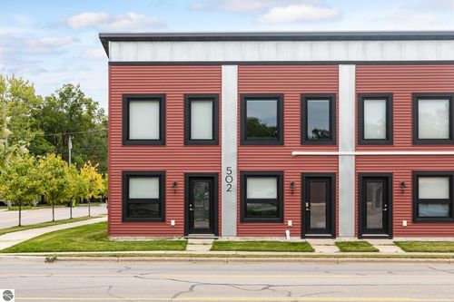 2-502 Hastings St, Traverse City, MI, 49686-3675 | Card Image